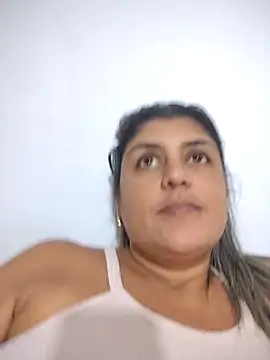 AlyDenalioficial online show from December 1, 2025, 3:39 pm