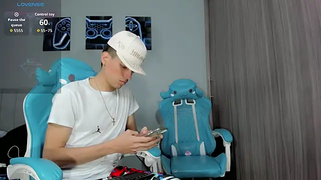 jake and joaquin online show from October 6, 2025, 4:10 am