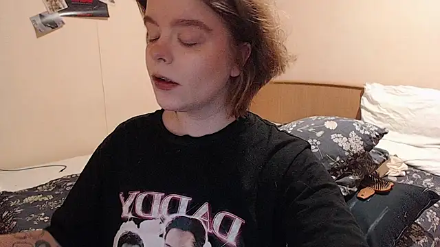 Snapshot of Chmiri_cb chatting on November 9, 2025, 12:36 pm Chmiri cb online show from November 9, 2025, 12:36 pm