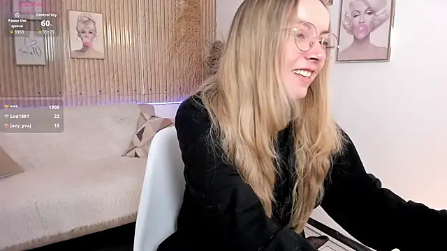 Snapshot of ana_ev chatting on June 11, 2026, 5:00 pm ana ev online show from June 11, 2026, 5:00 pm
