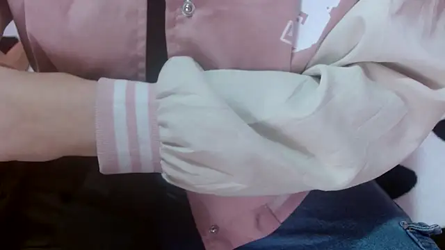 nadescomthxx online show from September 9, 2025, 11:26 pm