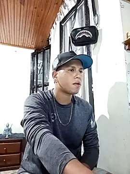 Peterking11 online show from November 8, 2025, 10:48 am