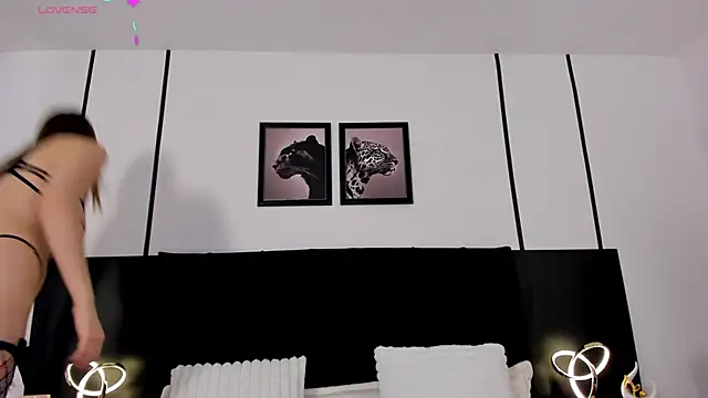 Doll troy online show from April 2, 2026, 4:37 pm