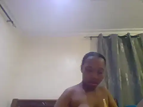 sexy  candyy online show from February 12, 2025, 12:16 am