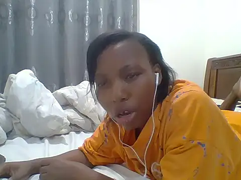 sexy  candyy online show from September 28, 2025, 6:35 pm