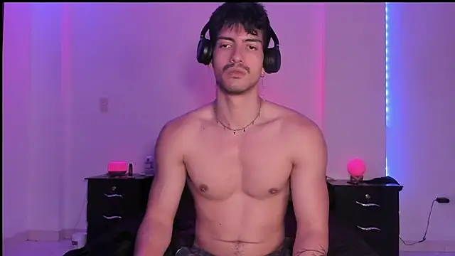 magnusifrit online show from February 13, 2025, 12:13 am