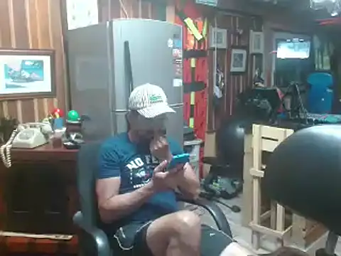 Dr Pocholate84 online show from January 17, 2025, 1:15 am