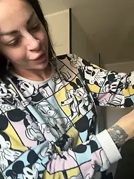 Chloe Ricci online show from February 18, 2026, 7:59 am