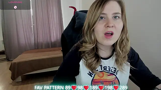 Olivia Munk online show from March 7, 2025, 9:51 am