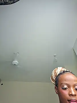 Kamdollie online show from February 26, 2026, 9:30 am