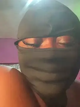 sweet1111 online show from December 4, 2024, 1:47 am