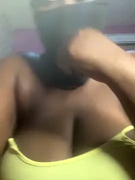 sweet1111 online show from December 20, 2024, 11:26 pm