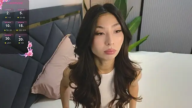 TrishaRey online show from October 24, 2025, 4:31 am