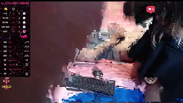 Snapshot of luxury_sex_17 chatting on May 18, 2026, 5:41 pm luxury sex 17 online show from May 18, 2026, 5:41 pm