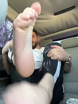 ElChapoGuzman95 online show from March 19, 2025, 9:38 am