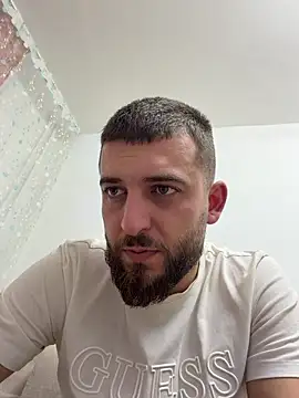 ElChapoGuzman95 online show from January 5, 2026, 6:33 pm