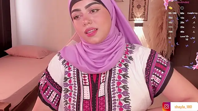 shayla 18 online show from March 19, 2025, 8:22 pm