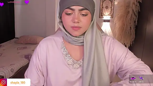 shayla 18 online show from March 20, 2026, 7:52 pm