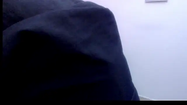 Snapshot of menfismuller2 chatting on February 21, 2026, 1:06 am menfismuller2 online show from February 21, 2026, 1:06 am