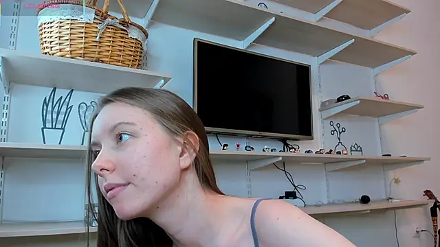 Peggy Beauty online show from March 2, 2026, 2:14 am