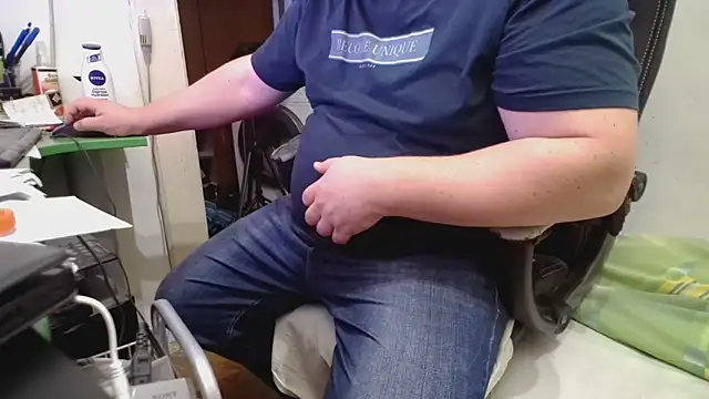 tipko123 online show from October 20, 2025, 1:22 pm