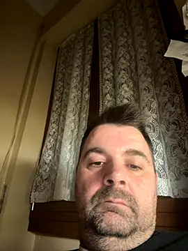 Snapshot of h4cAlex chatting on November 7, 2025, 5:57 pm h4cAlex online show from November 7, 2025, 5:57 pm