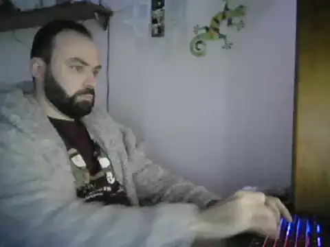 Snapshot of joaodias_97 chatting on March 7, 2025, 1:42 am joaodias 97 online show from March 7, 2025, 1:42 am