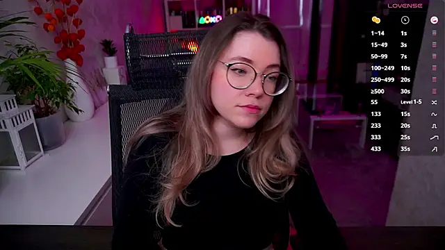 RemyCute online show from March 27, 2026, 2:28 pm