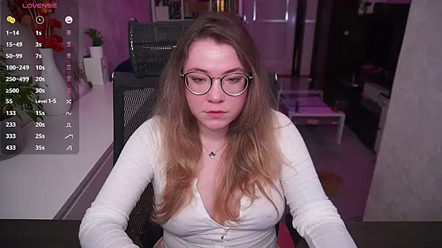 RemyCute online show from June 7, 2026, 11:14 am