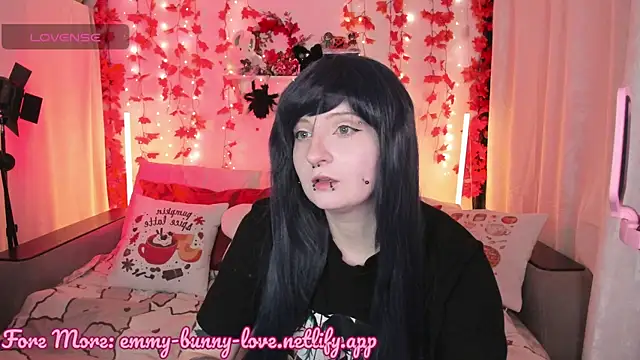 EmmyBunny online show from September 26, 2025, 3:27 pm