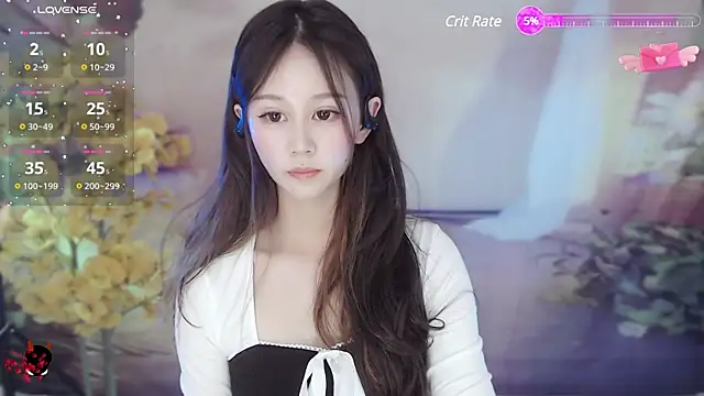 Aimee-520 online show from February 17, 2025, 1:32 pm