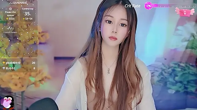 Aimee-520 online show from March 4, 2025, 9:51 am