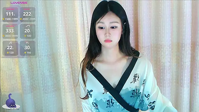 Aimee-520 online show from May 19, 2026, 1:56 am