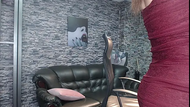 camilleDiaz16 online show from December 4, 2024, 11:57 pm