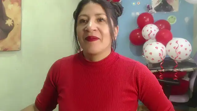 nammy  dirtyhott online show from February 13, 2025, 12:54 pm