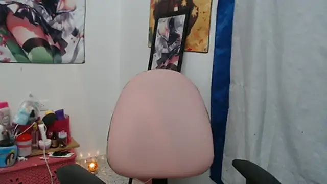 nammy  dirtyhott online show from April 18, 2026, 2:43 pm