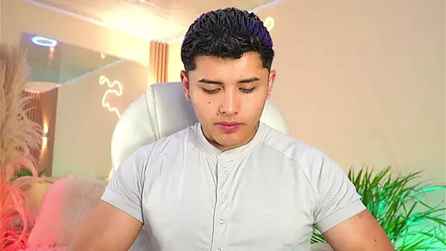 MatiasKorn online show from April 10, 2026, 3:01 am