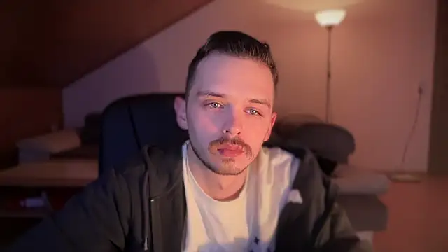 naked psy online show from February 7, 2025, 1:04 am