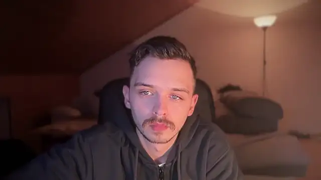 naked psy online show from February 8, 2025, 12:06 am