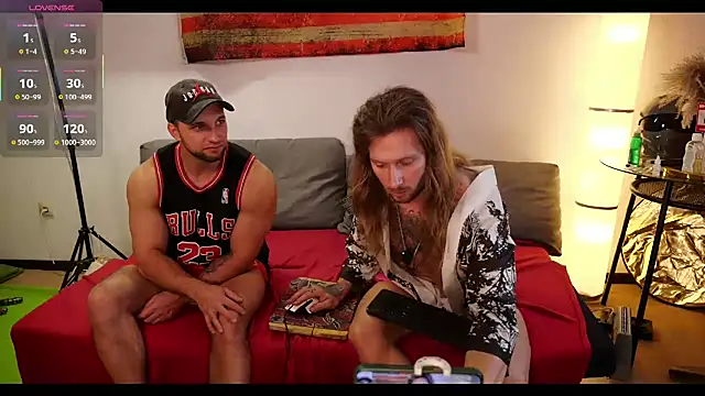 rusbigpaul online show from November 11, 2025, 8:03 am