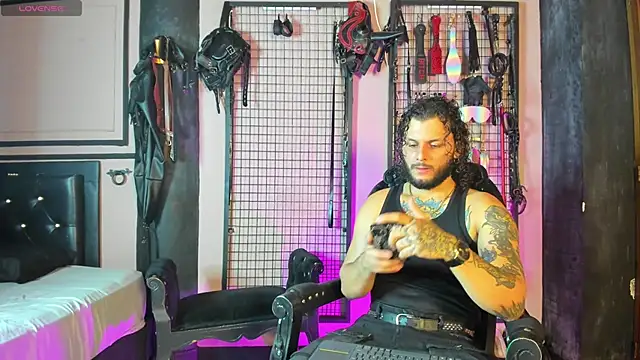 Twisted Fantasy online show from September 9, 2025, 3:28 am