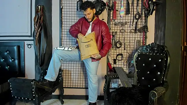 Twisted Fantasy online show from March 17, 2026, 3:33 am