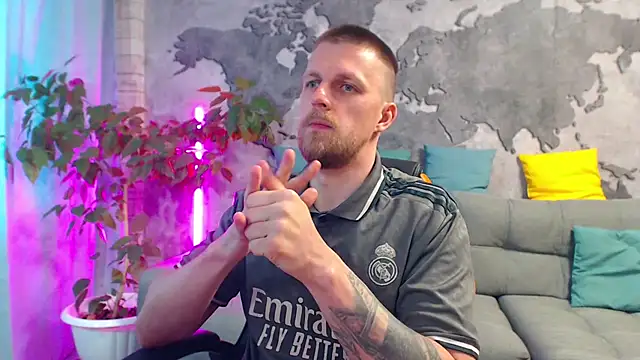 VikingChrisss online show from June 6, 2026, 10:42 am