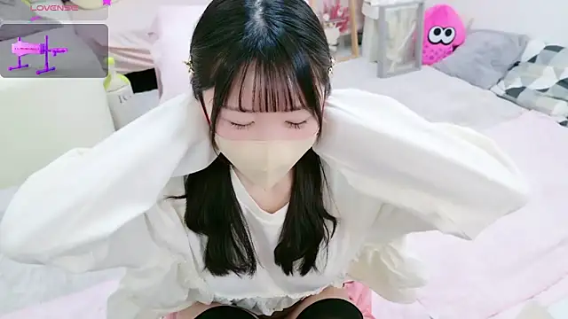 anchan  online show from February 23, 2025, 2:14 pm