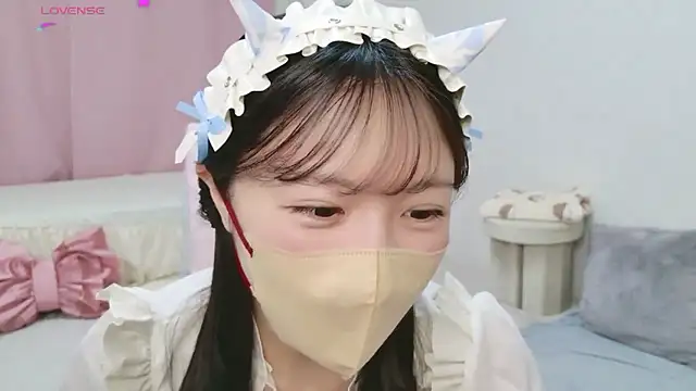 anchan  online show from February 3, 2026, 12:54 pm