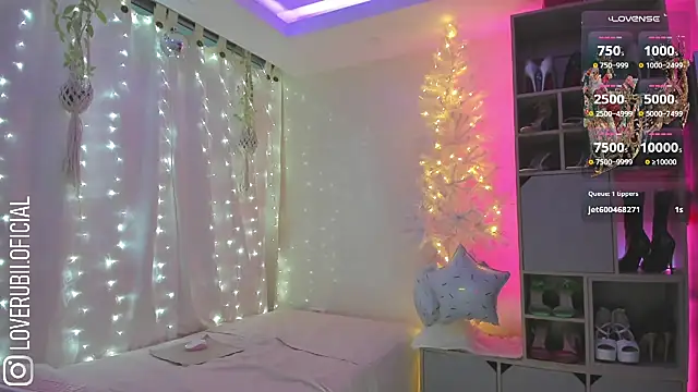 loverubii online show from December 18, 2024, 10:57 pm