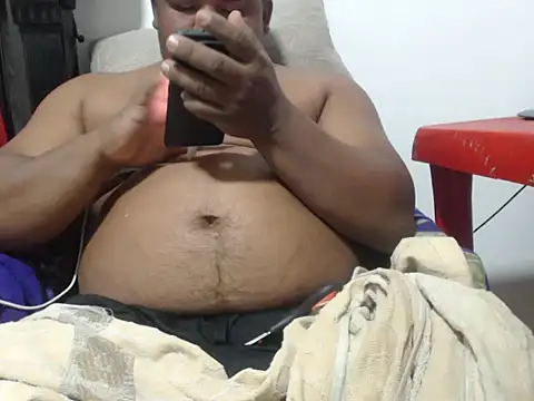 PONSE LATINO online show from December 18, 2025, 10:27 pm