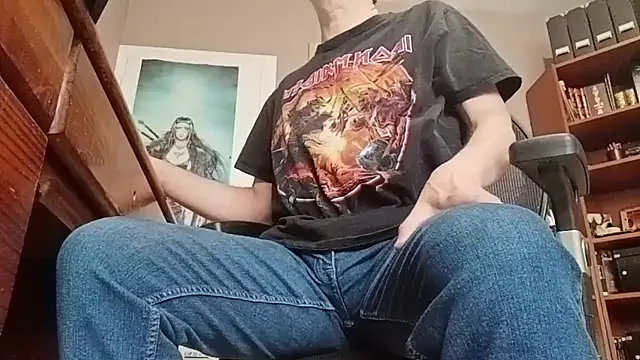 Mandra is a whore online show from October 10, 2025, 9:08 am