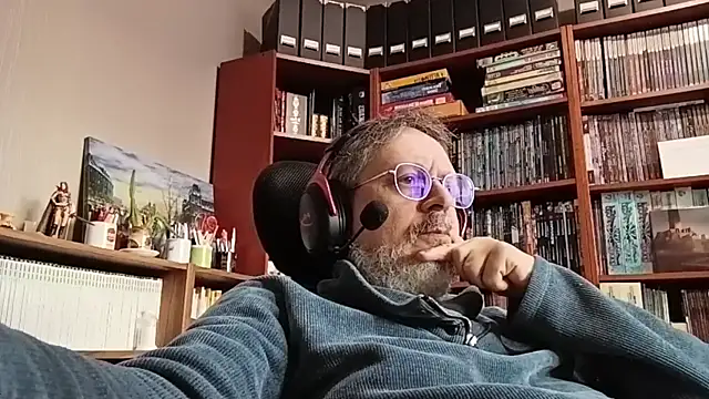 Mandra is a whore online show from December 16, 2025, 8:52 am