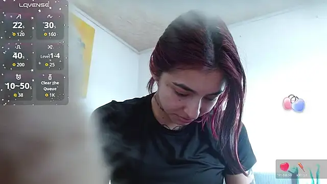 Snapshot of ZoeBakers_ chatting on October 24, 2025, 9:22 pm ZoeBakers  online show from October 24, 2025, 9:22 pm